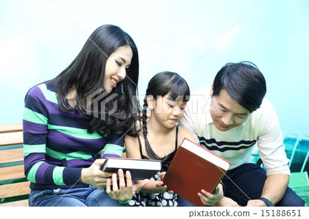 Family outdoor study book 15188651