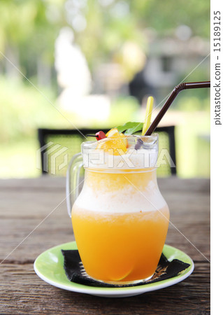Orange juice 15189125