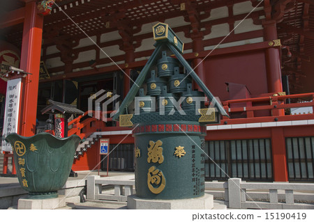 淺草·淺草寺的雨桶 淺草·淺草寺的雨桶 15190419