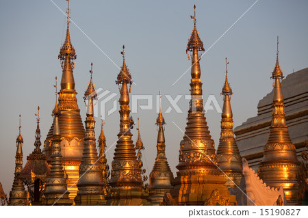 Shwedagon pagoda Shwedagon pagoda 15190827