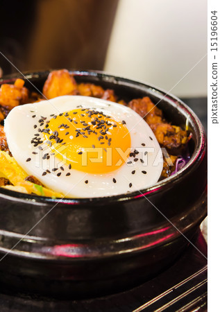 bibimbap bibimbap 15196604