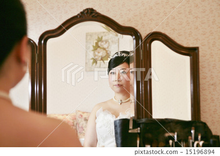 Bride to prepare Bride to prepare 15196894