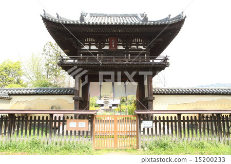 Sakura Gate of Rikuwakuji 15200233