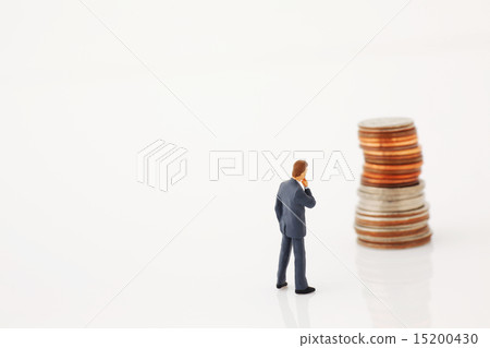 Coins and businessmen 15200430