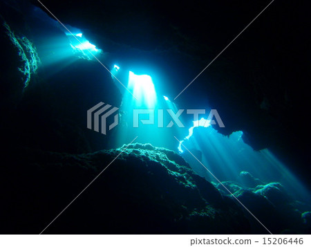 Light cave 15206446