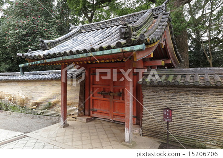 Shishimizu-hachimangu Shrine West gate Shishimizu-hachimangu Shrine West gate 15206706