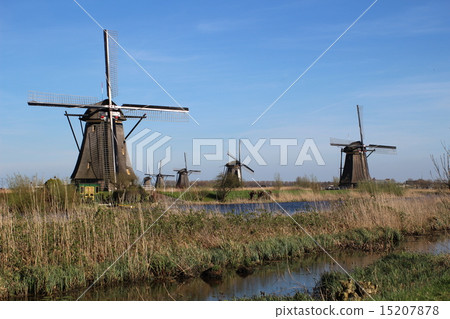Windmill group of Kinderle Dyke Netherlands 15207878