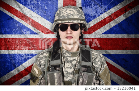 soldier and england flag 15210041