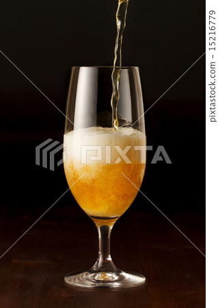 倒一杯啤酒 倒一杯啤酒 15216779