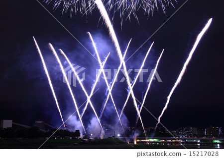 煙花匯演 15217028