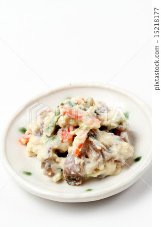 Shiraae (Japanese salad) 15218177