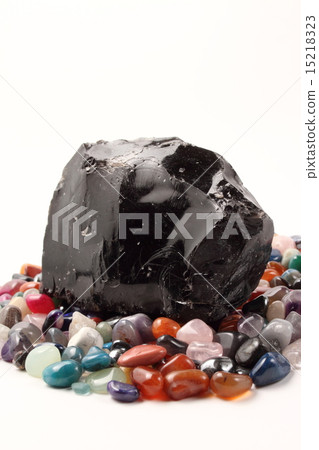 Obsidian and jewel Obsidian and jewel 15218323