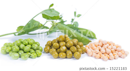 three types of green peas - raw, canned and dry three types of green peas - raw, canned and dry 15221183