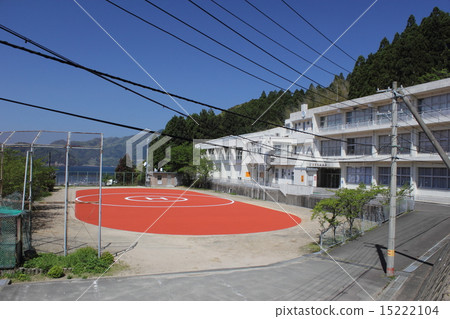 Heliport for disaster countermeasures (Takahama Town, Okinawa-gun, Fukui Prefecture) 15222104