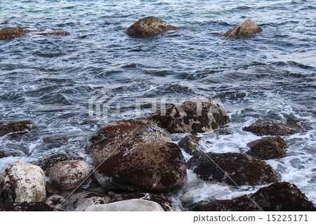 海岸的Gorota石頭 海岸的Gorota石頭 15225171