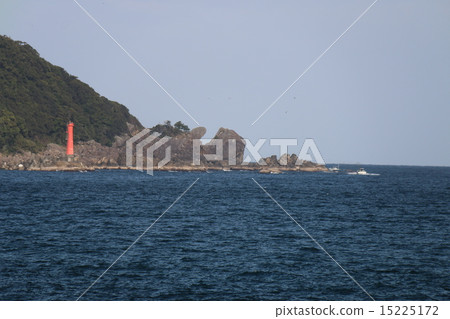 白濱海灘上的燈塔 白濱海灘上的燈塔 15225172