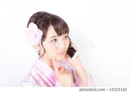 穿yukata長袍的一名婦女 15225182