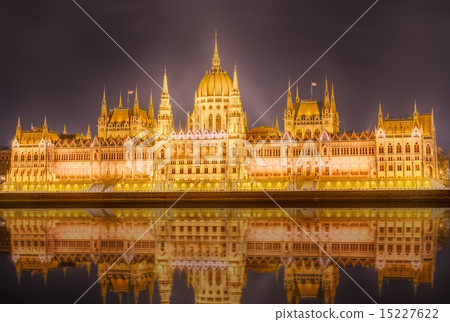 View of hungarian Parliament building, Budapest 15227622