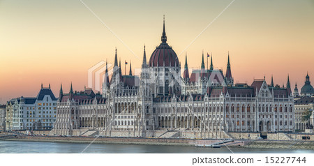 View of hungarian Parliament building, Budapest 15227744