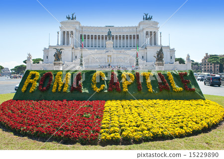 Italy. Rome. Piazza della Republica. 15229890