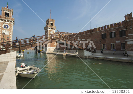 VENICE/ITALY 27TH  2006  The Arsenal district 15230291