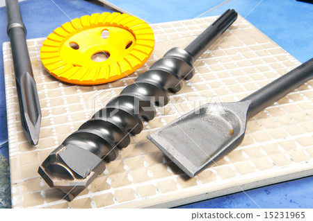 The tool -  Nozzle for the puncher and a grinding  15231965