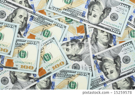 One hundred dollars 15259578