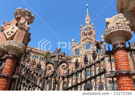 San Pow Hospital 15271598