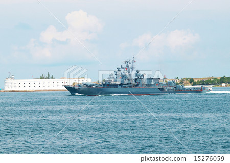Russian warship 15276059