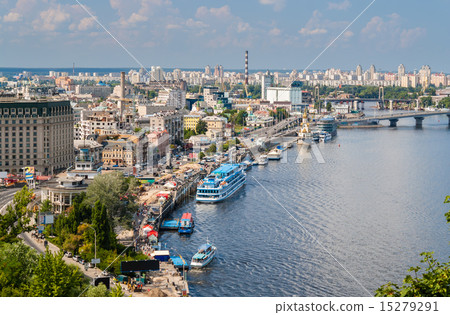 View of Kiev from an observation point View of Kiev from an observation point 15279291