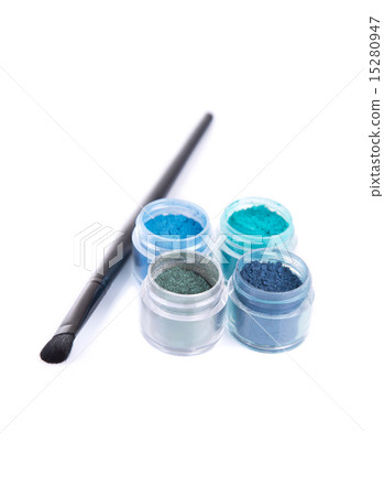 Blue and green eye shadows with make-up brush Blue and green eye shadows with make-up brush 15280947