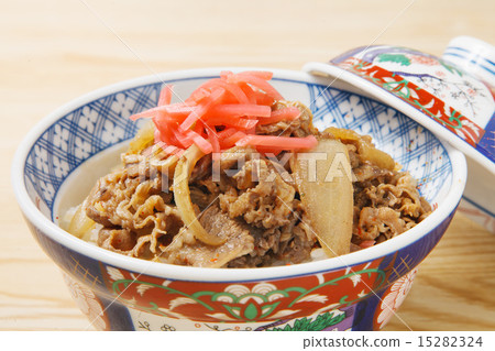 牛肉飯 15282324