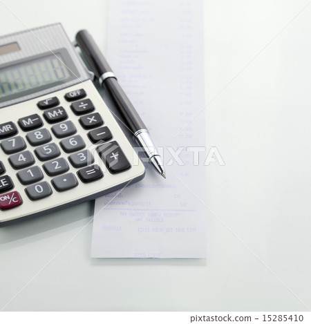 Calculator With pen and Shopping list 15285410