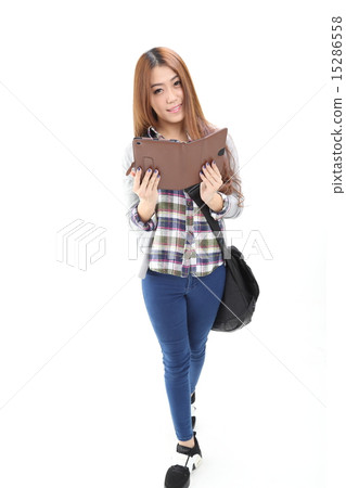 Woman wth tablet pc and shoulder bag study Woman wth tablet pc and shoulder bag study 15286558