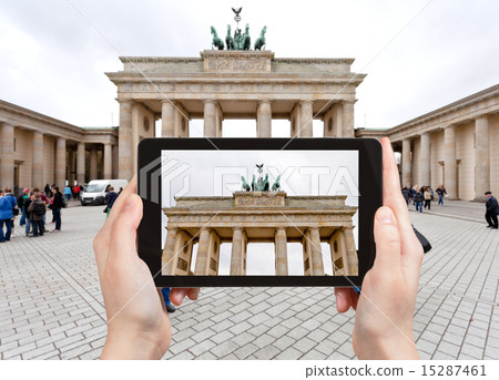photo of brandenburg gate in Berlin 15287461