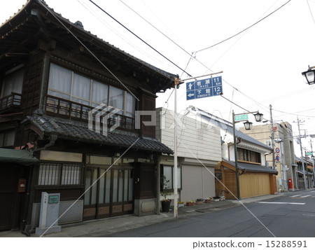 Old streets of Mahara 15288591