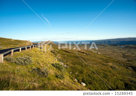 Mountain plateau Valdresflye, Jotunheimen, Norway 15289345
