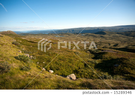 Mountain plateau Valdresflye, Jotunheimen, Norway 15289346