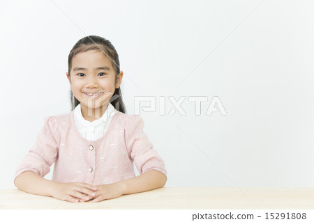 新聞播報員般的女孩 15291808