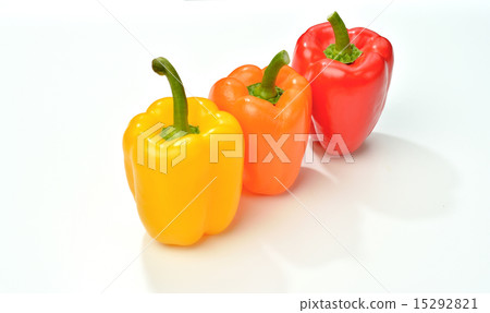  注意）划痕和灰塵可能會留在背景的白色上。韓國辣椒粉（紅色，橙色，黃色）。 15292821