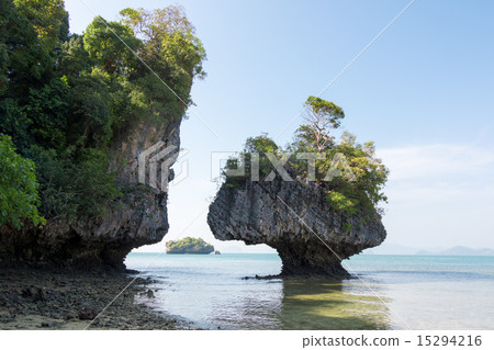 Karst limestone shore rocks in Thailand 15294216