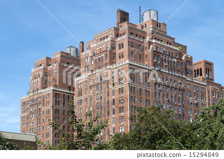 Apartment Building in New York City Apartment Building in New York City 15294849