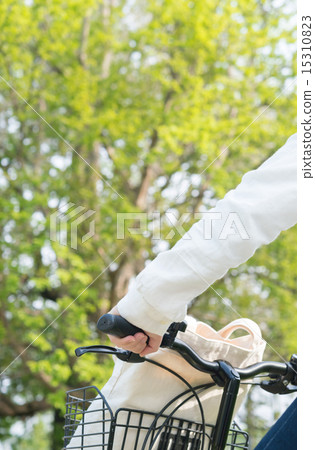 New green season 15310823