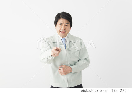 中間工人大喊大叫 15312701