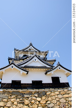 Hikone城堡前面在晴天的 15314433