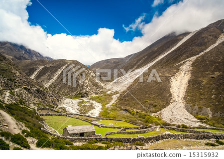 Panoramic mountain landscape 15315932