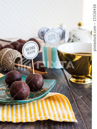 lentil candies with chocolate truffle, healthy  15316416