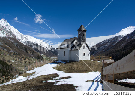 Chapel at the Alp Islitzer, East Tyrol, Austria Chapel at the Alp Islitzer, East Tyrol, Austria 15318133