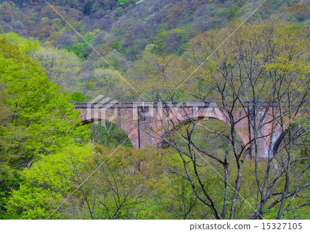 梅甘娜橋 15327105