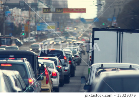 traffic jams in the city, road, rush hour 15329379